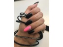 Nagel pink schwarz